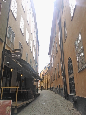 quite simplistic compared to Riga's old town